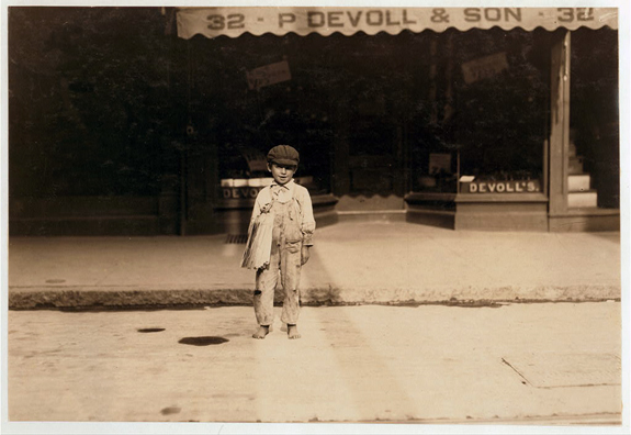 1911 Fernance Sylvia a 7 year old Newsboy in New Bedfod, Ma. www.WhalingCity.net