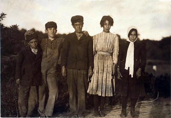 1911 Cranberry Pcikers from New Bedford on Cape Cod. www.WhalingCity.net