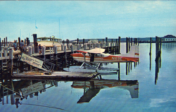 1973 Photo Norman Gingras - FLoat Plane Pilot - New Bedford - Cuttyhunk Island - www.WhalingCity.net