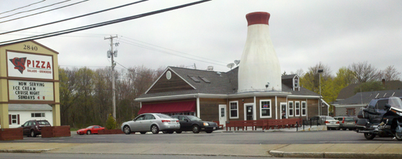 G & S Pizza New BEdford - www.WhalingCity.net