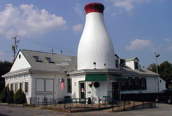 Frates Bottle Restaurant - Ice Cream - www.WhalingCity.net
