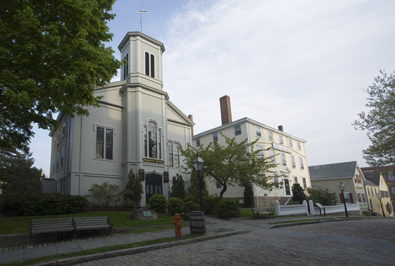 SEaman's Bethel And the Mariners Home on Johnny Cake Hille in New Bedford - www.whalingcity.net